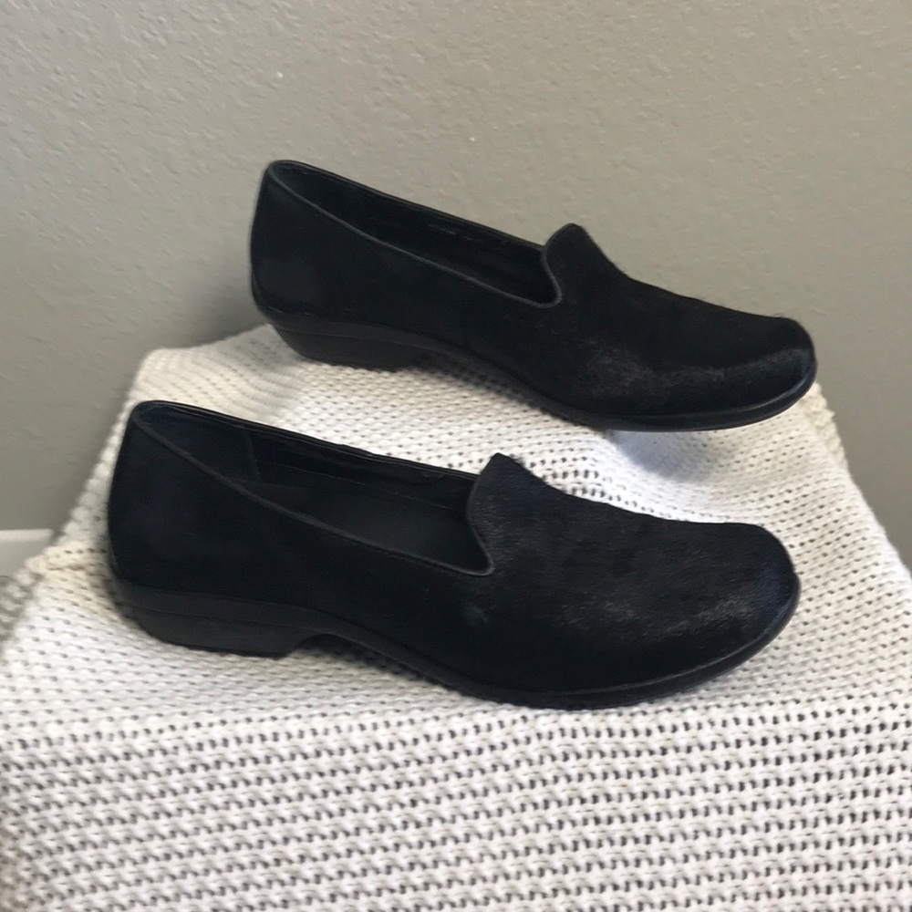 Dansko black calf hair loafers size 38